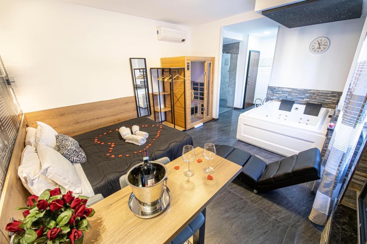 Virtus Prestige - Rooms & Apartments Rom Exterior foto